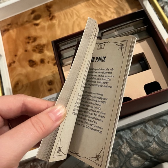 2 for 20!! The Sherlock Holmes Puzzle Case Game - Picture 13 of 14